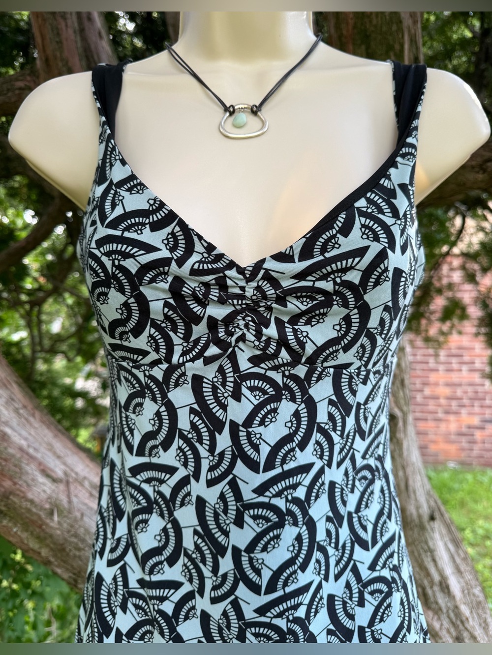 BCBGMaxazria XS Sleeveless Slip Dress Aqua Blue Black Geometric Fan Print V-Neck - Picture 12 of 15
